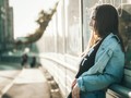 結婚し、いい服を着る親友と比べる25歳。忘れかける自分の物差し