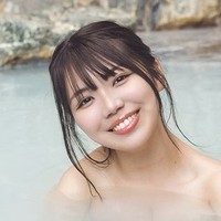 たにりか（谷梨花）の1stデジタル写真集「週末ふたりキャンプ」より＝撮影・藤本和典