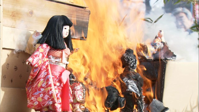 近年は終活の一環で持ち込みも…人形供養祭　香川・高松市