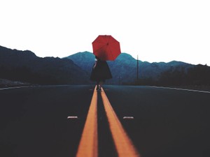 いつまでも「新人」いびりする彼女から逃げるため、私は何でも学んだ