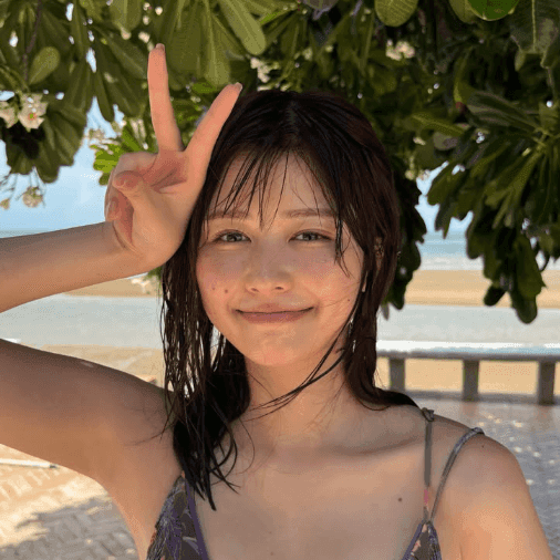 「FLASH」（26年10月6日発売号）に登場した冴木柚葉のオフショット　本人のインスタグラム（＠yuzuha_saeki）より