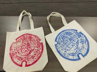 丸亀城がデザインされた「マンホールのふた」をトートバックに転写しよう！　11月に城内でイベント開催へ　香川・丸亀市