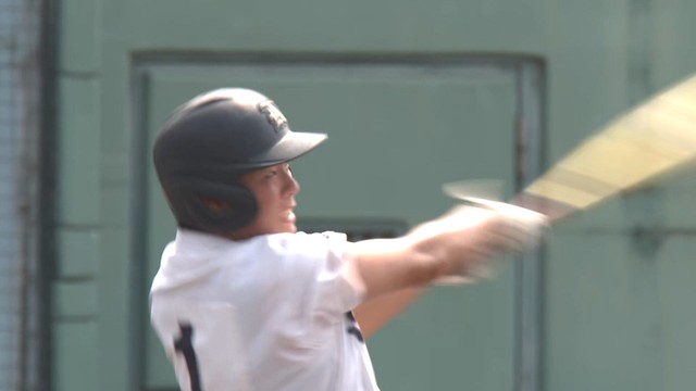 興譲館の主将でエースで4番がホームラン含む3安打3打点と大暴れ！　投げても9回111球の力投で3回戦に導く【夏の高校野球 岡山大会】18日