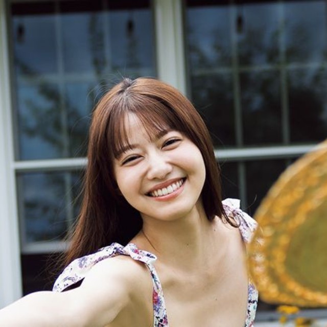 高橋かの「週刊SPA! 」(扶桑社)8月19日号より＝撮影／藤本和典 ヘアメイク／萩村千紗子 スタイリング／木村美希子 