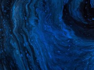 祖母の死、親の離婚、不登校…友人に言えない「3年間」が今の私をつくった