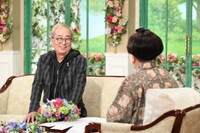 10日放送の「徹子の部屋」に出演する大和田獏（左）と司会の黒柳徹子＝テレビ朝日提供