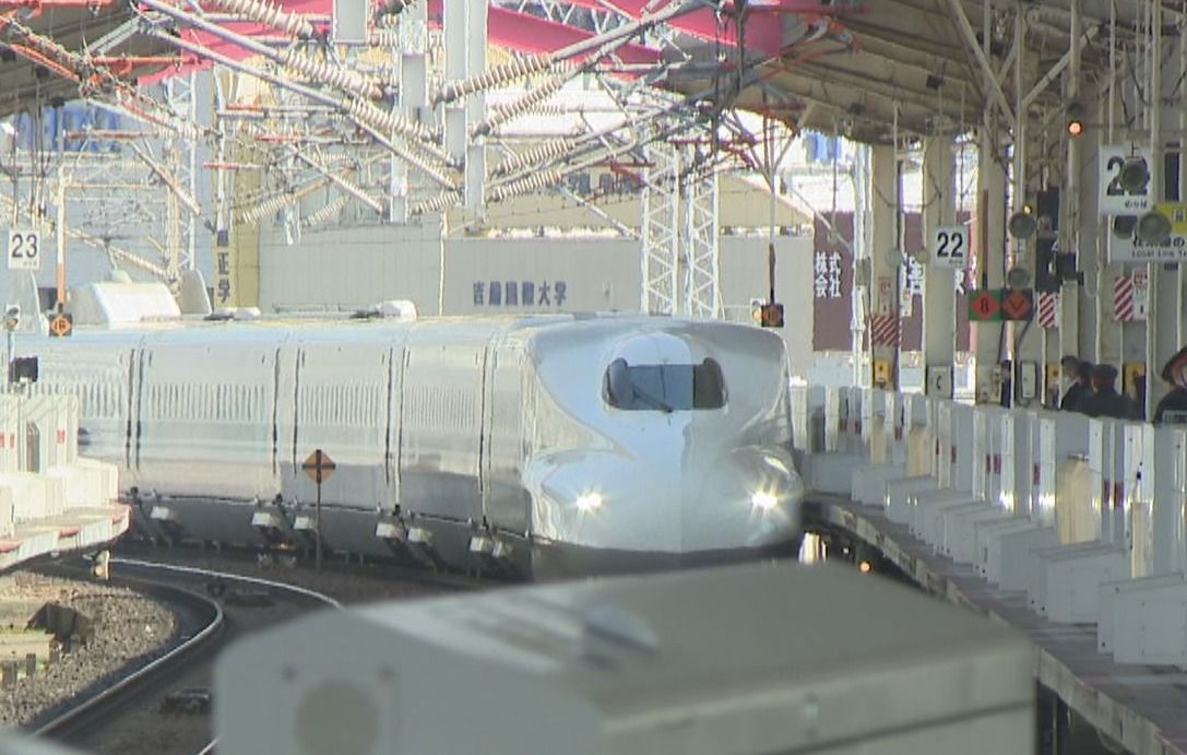 山陽新幹線の新大阪～岡山駅間で運転再開 JR姫路駅で線路内に立ち入っ