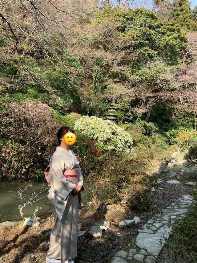 利休忌茶会に誘った友人も貸出し&着付して一緒に着物を楽しむ（別日撮影）／三彩さん（@san.sai0907）提供