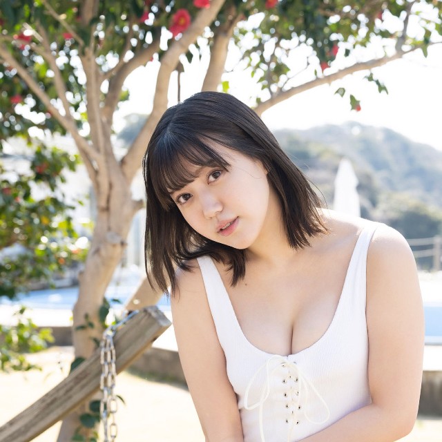 和泉芳怜(提供：週刊SPA!編集部　撮影／武田敏将　ヘアメイク／KEIKO（renewal）　スタイリング／田中陽子)
