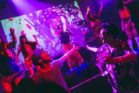 昨年5月5日に開催された「Tokyo A GoGo」イベントで踊るダンサーら（photo by林ユバ）