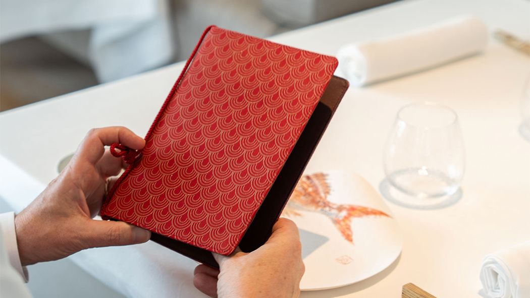 七賢とアラン・デュカス_メニューカバー　1050_5