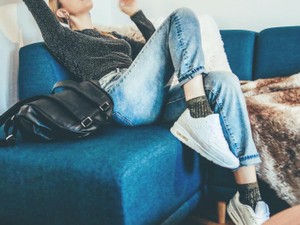 「休日は何してる」と聞かないで。わたしは空想の世界を旅している