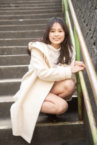 『デジタル原色美女図鑑　宮嶋くるみ　おうちデート』撮影：根本好伸（C）文藝春秋