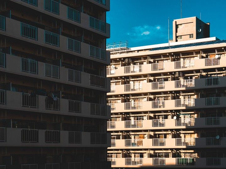 老後ひとりの「最期の居場所」をみつけるのは、こんなにも難しい。一人でも孤立せず生活を続けるためには、どうすればよいのか。
