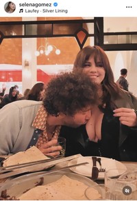 セレーナ・ゴメスのインスタグラム＠selenagomezより