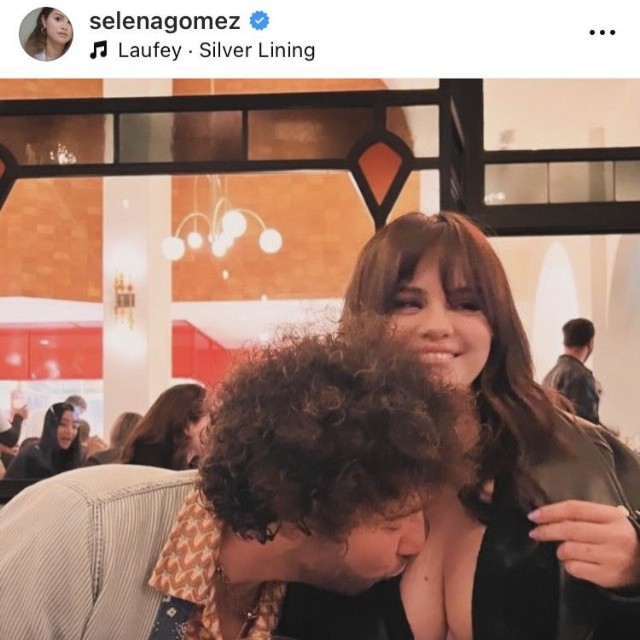 セレーナ・ゴメスのインスタグラム＠selenagomezより