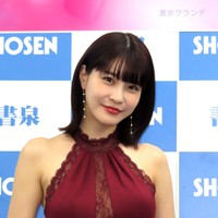 岸明日香