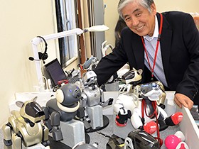 ソニーさん、つれないよ…「旧型アイボ、捨てられない」