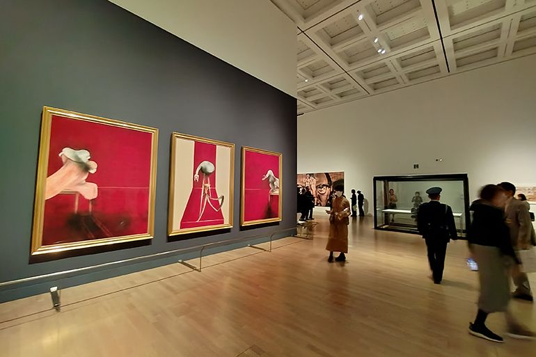 時代を映すビビッドな現代アート 「テート美術館―YBA & BEYOND 世界を