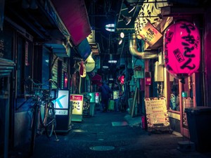 一緒にお酒を酌み交わすというコミュニケーションがまだ存在する九州