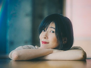 小野美由紀さん「ピュア」インタビュー　“女が男を捕食する”フェミニズムSFが示唆する「コロナ後に新生する世界」