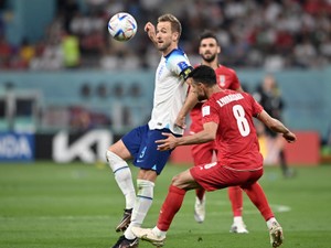 サッカーワールドカップ（W杯）でONE LOVE の腕章着用禁止　FIFAが認めず反発