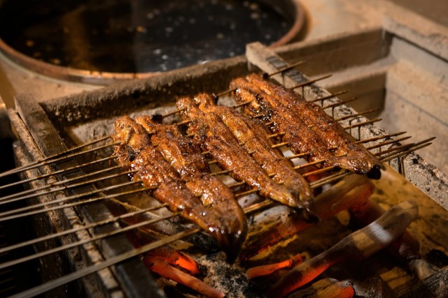 香ばしい匂いがたまらないうなぎのかば焼き（うなぎスタイル提供）