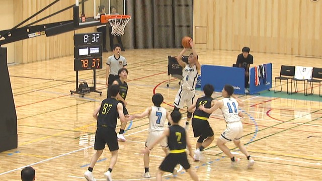 香川県高校総体バスケ男子決勝　高松商 対 尽誠学園　7日