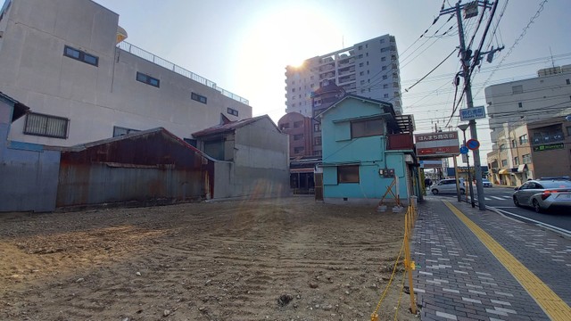 レールを見つけた空き地（隼のぶをさん提供）