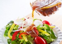 冷凍したヘルシー食材×ドレッシングで「ねぎ塩タン」を再現！※画像はイメージです（funny face/stock.adobe.com）