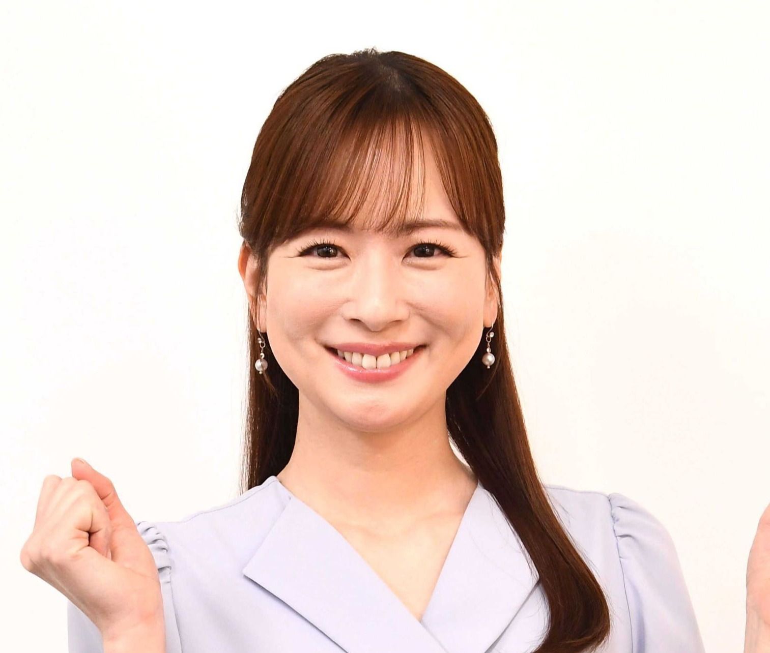奇跡の42歳!皆藤愛子アナが誕生日を報告「42には見えん」「ずーっと変わらない」の声|よろず〜ニュース