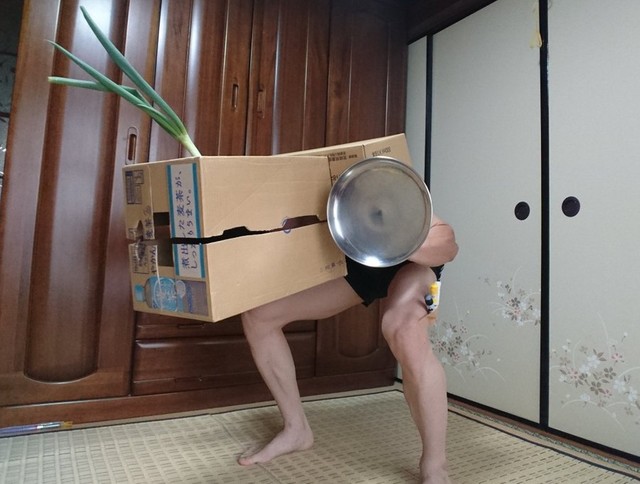 『メタルギアソリッド』ファンにはおなじみの戦車「REX」のコスプレに限界まで挑戦した磁・場さん本人（磁・場さんのTwitterより）