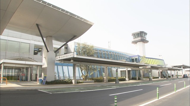 資料　高松空港
