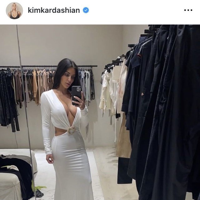 キム・カーダシアンのインスタグラム＠kimkardashianより