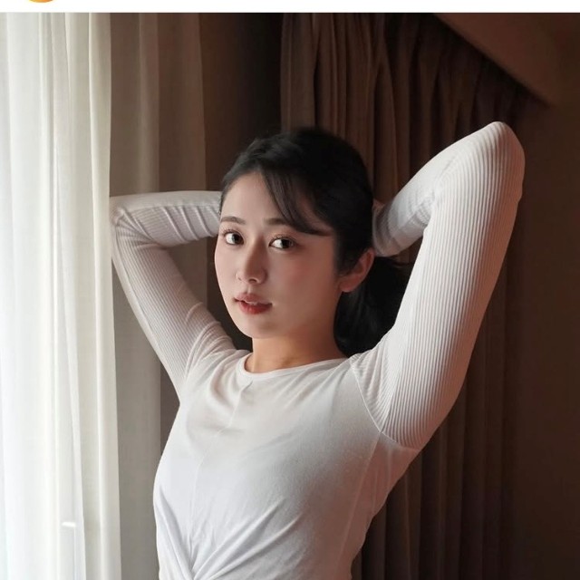 浅野杏奈インスタグラム(@this.is.anna_box)より