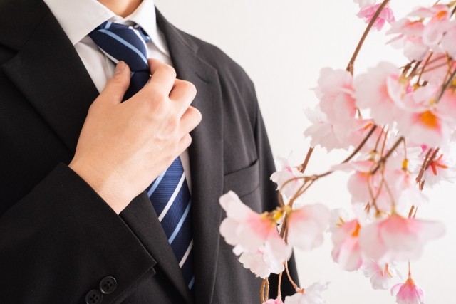 「入社したばかりなのに」退職代行、新卒からの依頼が殺到！（photoACより「TOMO...」さん撮影、イメージ画像）