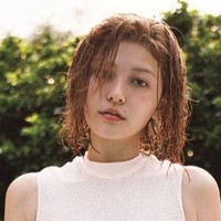櫻井おとの 2nd写真集「感電」(小学館)より＝撮影：曽根将樹
