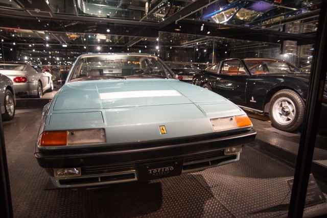 エンツォ・フェラーリが自ら運転して納車したというプレミアムな個体。フェラーリ365GT/4 2+2