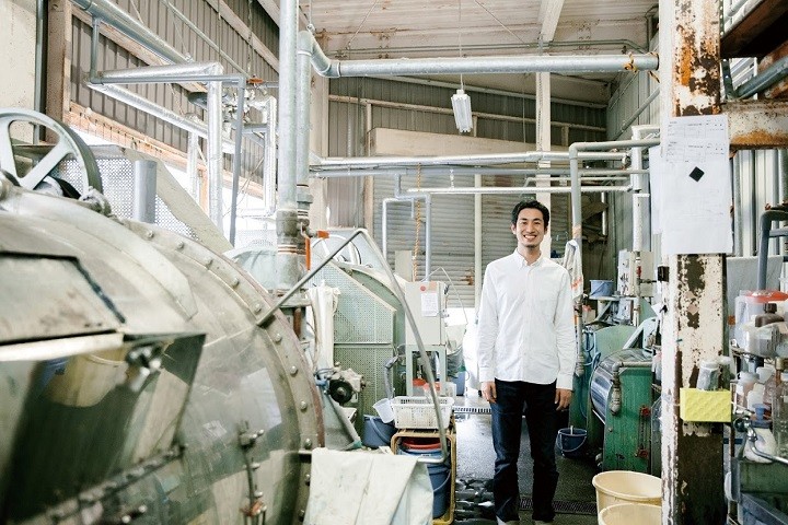 コロナ禍でも売り上げを更新 工場と服の購入者がオンラインで交流 ツギノジダイ