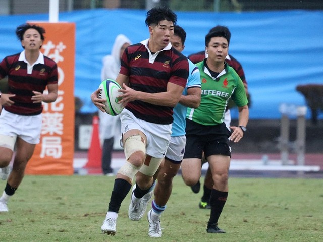 ラグビー - 早稲田大・矢崎由高 ”世界最強”南アフリカから唯一のトライ