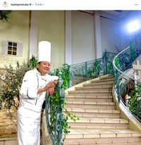 鎧塚俊彦さん（本人の公式インスタグラムから）