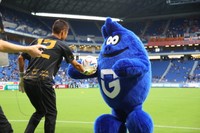 ＰＫ対決に挑戦したモフレム(C)GAMBAOSAKA