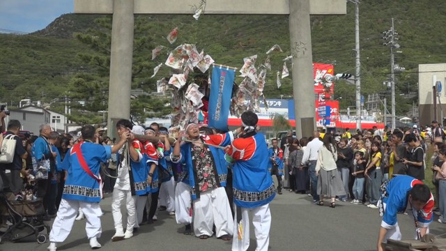 遷座1100年祝う記念祭　富丘八幡神社　15日