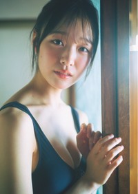 「週プレ」に登場した杉本萌©細居幸次郎／集英社