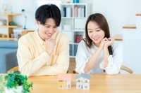 中古か新築か…どちらを選ぶ？　※画像はイメージです（wheeljack/stock.adobe.com）