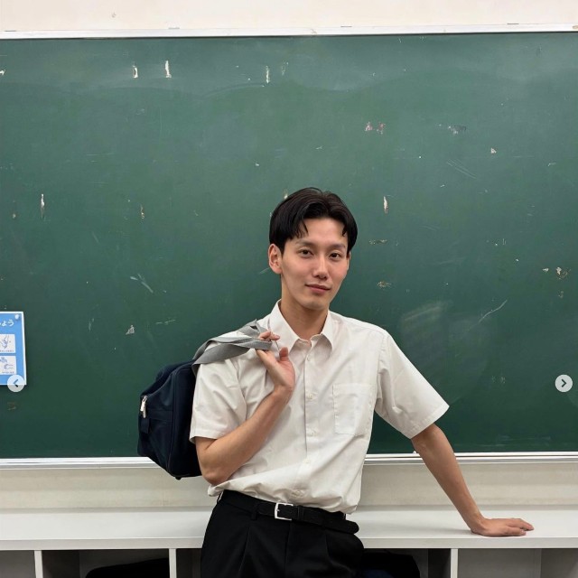 俳優、階晴紀さんのインスタグラムから