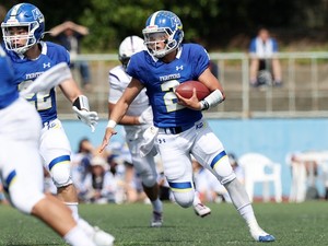 アメフト - アメフト 法政の「宝刀」操る勝ち馬QB | 4years
