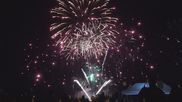 小豆島町で合併20周年記念イベント　約300機のドローンショーや約2000発の打ち上げ花火など　香川