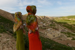 トルクメン人の村での思いがけない休暇