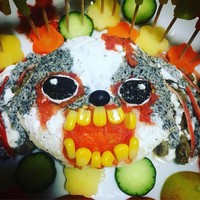 マッシュポテトを土台に、カニカマやトマトが使用されているそう©AUN／投稿主さん提供